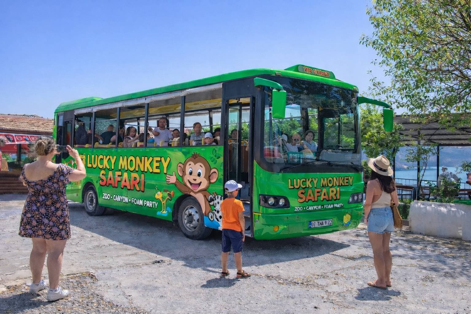 Antalya: Green Canyon Boat Tour (14 km) with Lunch, Zoo Park, and Manavgat Waterfall